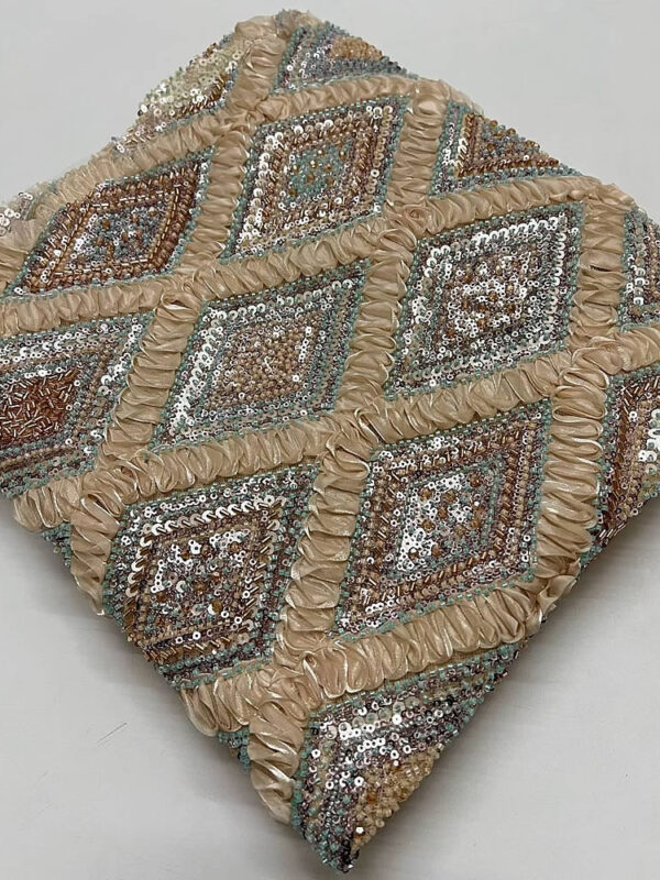 Lace - 002